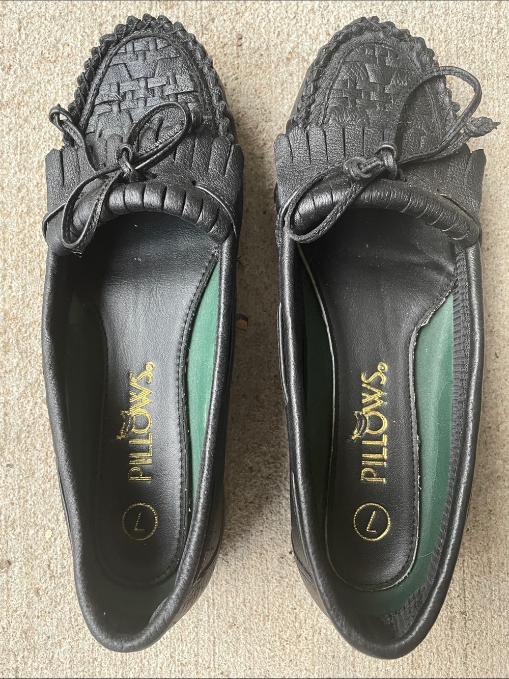 Black Leather Bow Moccasin Flats